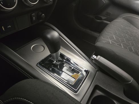 Used 2022 Mitsubishi Outlander Sport ES image 21