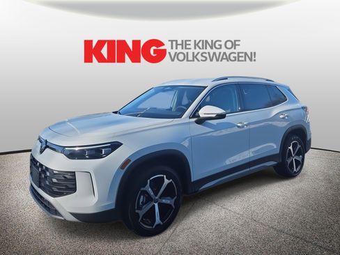 New 2026 Volkswagen Tiguan SE image 8