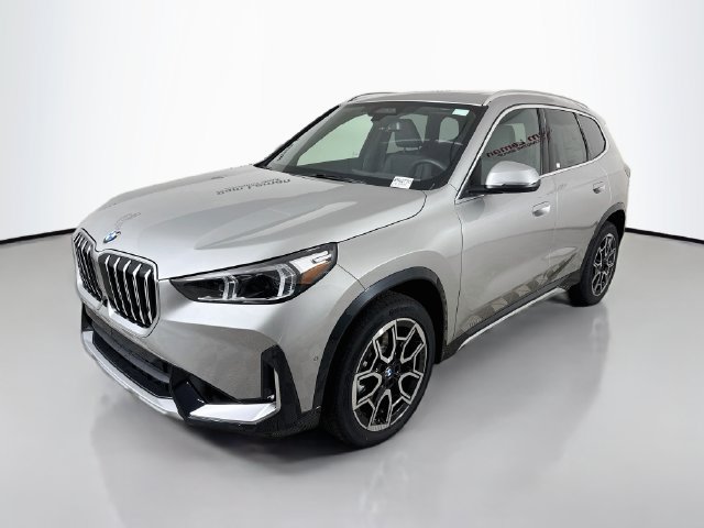 New 2026 BMW X1 xDrive28i w/ Technology Package AWD/4WD image 3