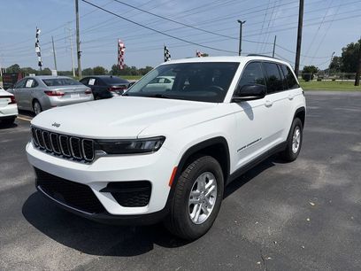 Used 2023 Jeep Grand Cherokee Laredo