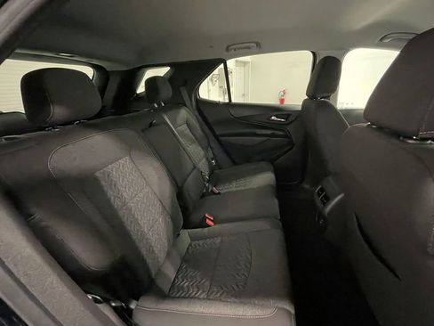 Used 2022 Chevrolet Equinox LT image 25
