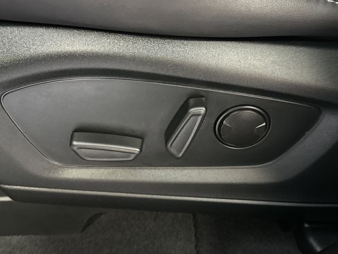 Certified 2023 Ford Explorer XLT w/ Equipment Group 202A image 24