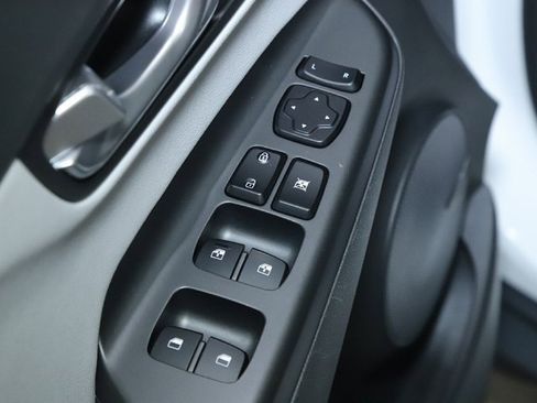 Used 2022 Hyundai Kona Limited w/ Cargo Package image 16