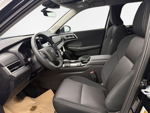 New 2026 Mitsubishi Outlander ES AWD/4WD image 12