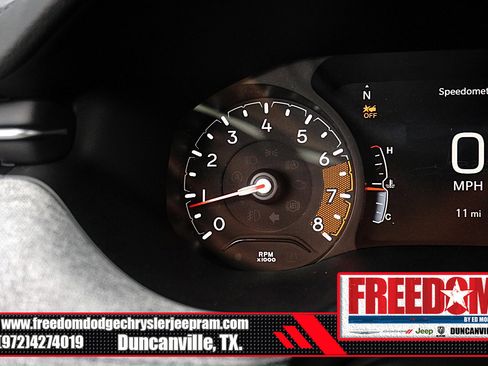 New 2026 Jeep Compass Latitude image 30