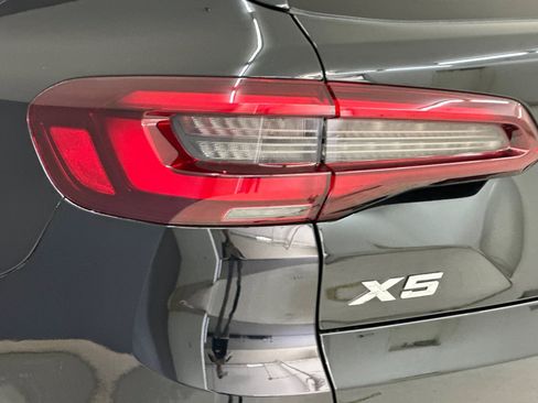 Used 2022 BMW X5 sDrive40i RWD image 12