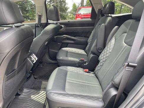 Used 2023 Kia Sorento SX Prestige AWD/4WD image 8