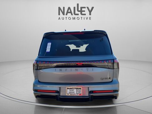 New 2026 INFINITI QX80 Autograph w/ Premium Cargo Package image 4