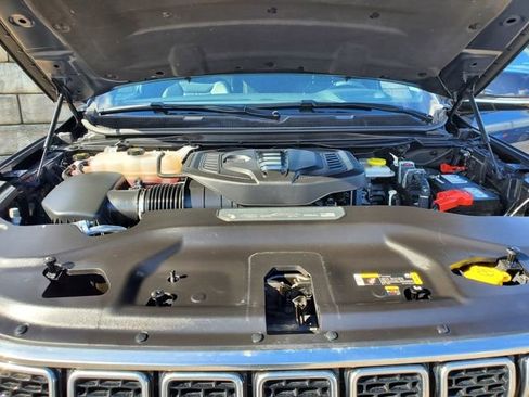 Used 2024 Jeep Wagoneer Series III image 52