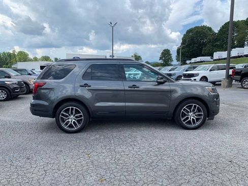 Used 2018 Ford Explorer Sport w/ Equipment Group 401A AWD/4WD image 10