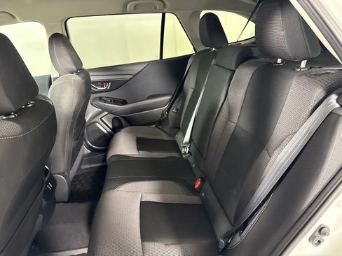 Used 2024 Subaru Outback Premium AWD/4WD image 23