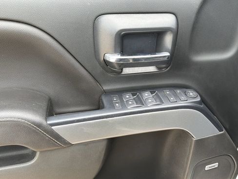 Used 2018 Chevrolet Silverado 1500 LT w/ All Star Edition AWD/4WD image 75