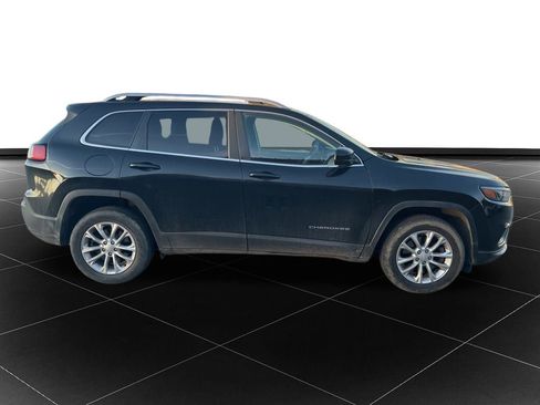 Used 2019 Jeep Cherokee Latitude w/ Popular Appearance Group image 6