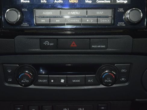 Used 2024 Nissan Frontier PRO-4X w/ Pro Premium Package AWD/4WD image 28