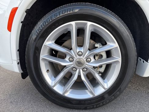 Used 2023 Dodge Durango GT image 16