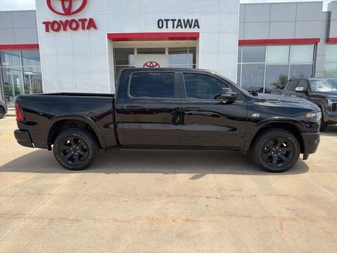 Used 2026 RAM 1500 Big Horn AWD/4WD image 4