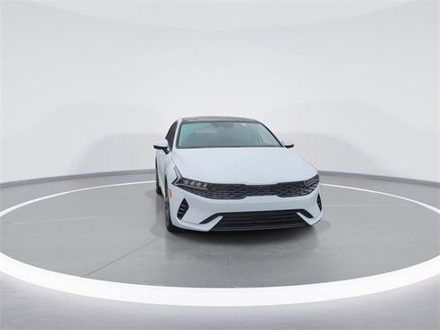 Used 2024 Kia K5 EX w/ EX Premium Package image 2