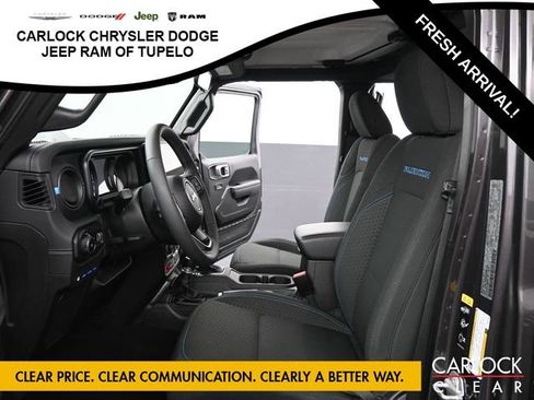 Used 2025 Jeep Wrangler Unlimited Rubicon 4xe w/ Safety Group image 11