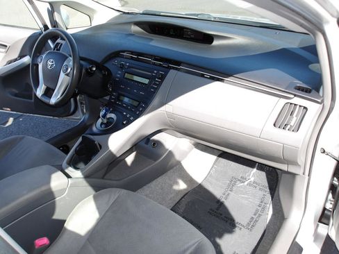 Used 2010 Toyota Prius Three FWD image 13