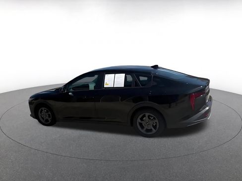 Used 2025 Kia K4 FWD image 9
