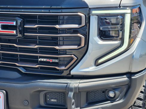 Used 2025 GMC Sierra 1500 AT4X AWD/4WD image 8