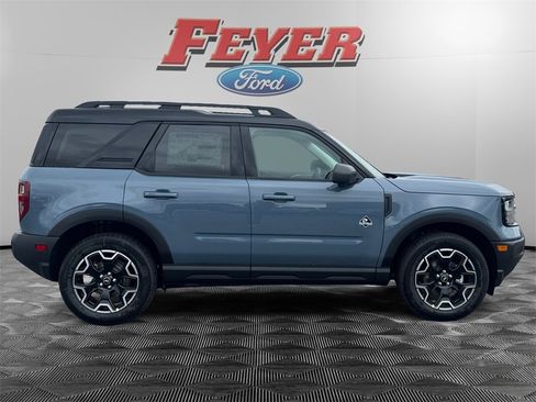 New 2025 Ford Bronco Sport Outer Banks w/ Outer Banks Tech Package+ image 8