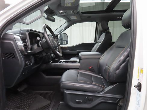 Used 2025 Ford F250 Lariat w/ Lariat Ultimate Package image 83