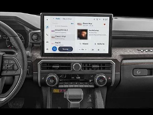 Used 2024 Toyota Tacoma Limited w/ Limited Package (LT) AWD/4WD image 37