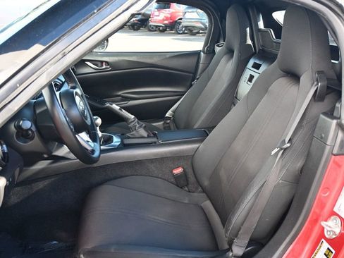 Used 2017 MAZDA MX-5 Miata Sport image 14