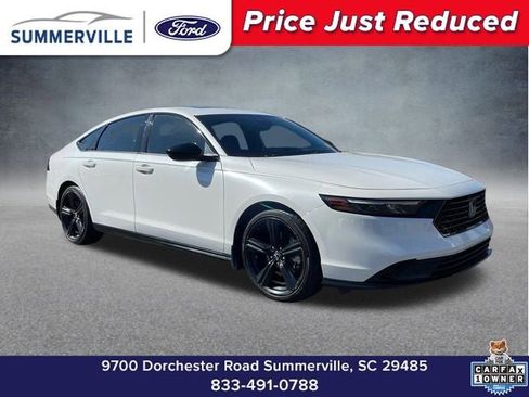 Used 2023 Honda Accord Sport image 1