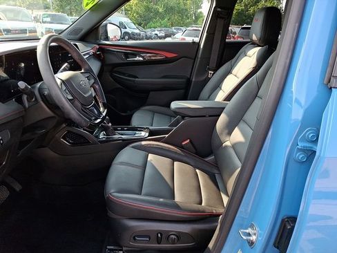 Certified 2024 Chevrolet TrailBlazer RS w/ Convenience Package AWD/4WD image 13