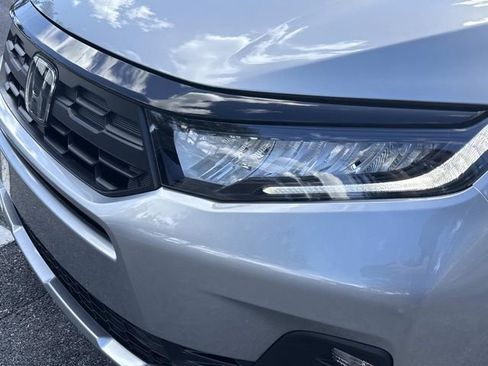 Certified 2025 Honda Odyssey EX-L image 10