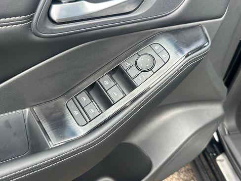 New 2026 Nissan Rogue SV image 11