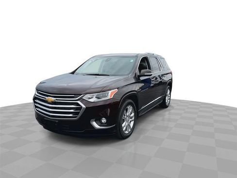Used 2020 Chevrolet Traverse High Country w/ LPO, Floor Liner Package AWD/4WD image 3
