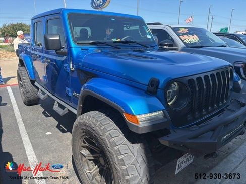 Used 2021 Jeep Gladiator Overland w/ Popular Equipment Package AWD/4WD image 1