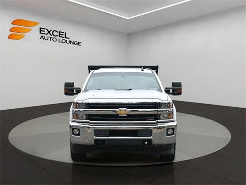 Used 2018 Chevrolet Silverado 3500 LT image 8