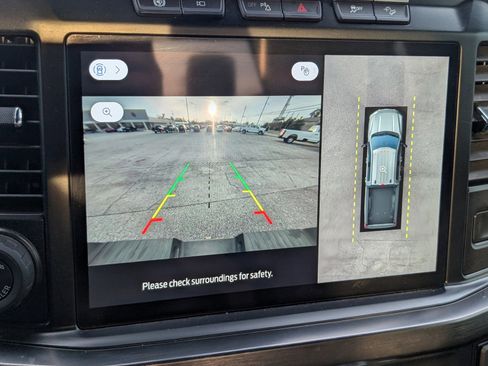 Used 2023 Ford F250 Lariat w/ Lariat Ultimate Package image 18