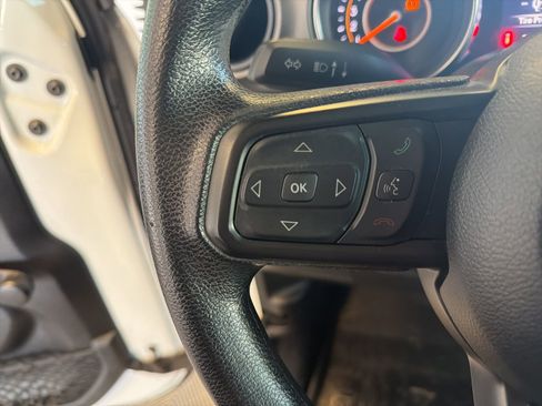 Used 2022 Jeep Wrangler Sport image 18