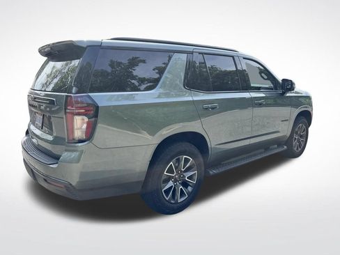 Used 2023 Chevrolet Tahoe Z71 w/ Luxury Package AWD/4WD image 4