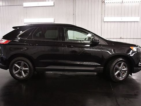 Used 2023 Ford Edge SEL w/ Sport Appearance Package AWD/4WD image 9