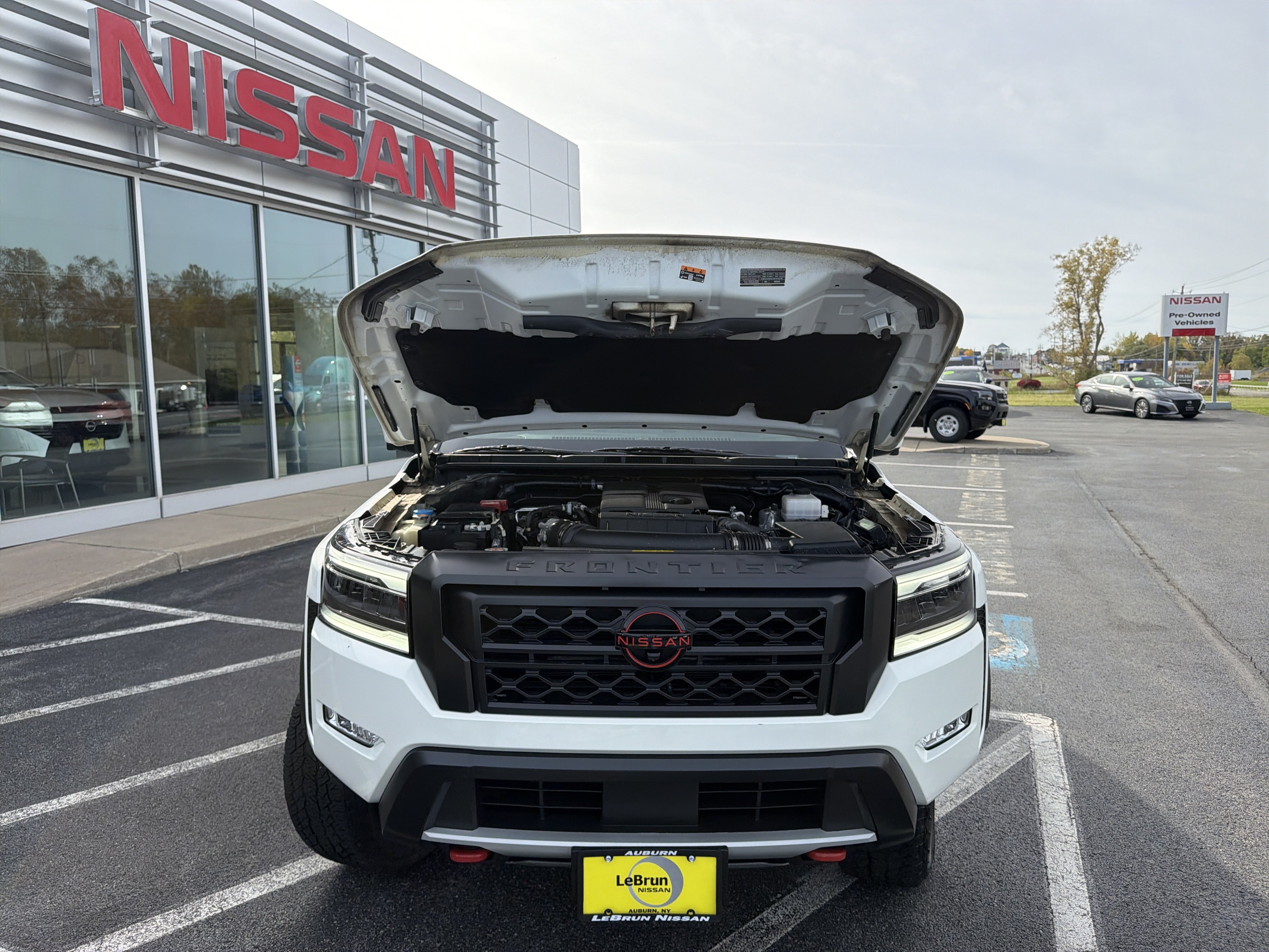 Used 2024 Nissan Frontier PRO-4X w/ Pro Premium Package AWD/4WD image 18