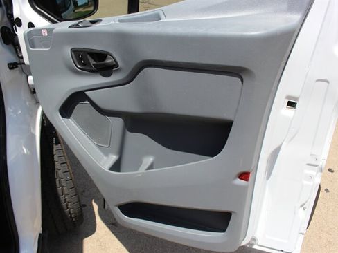 Used 2019 Ford Transit 350 XLT RWD image 24