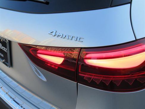 Used 2025 Mercedes-Benz GLA 250 4MATIC image 30