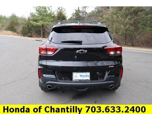 Used 2022 Chevrolet TrailBlazer RS w/ Technology Package image 6