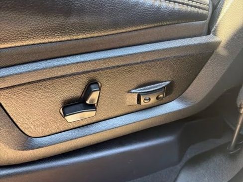 Used 2024 RAM 2500 Laramie AWD/4WD image 22