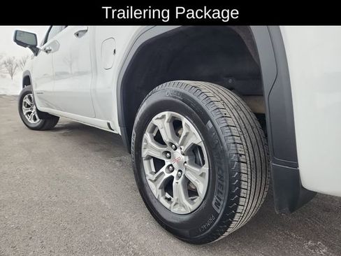 Used 2024 GMC Sierra 1500 SLT image 16