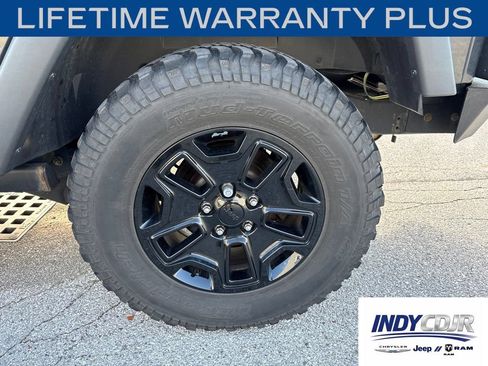 Used 2017 Jeep Wrangler Sport AWD/4WD image 10