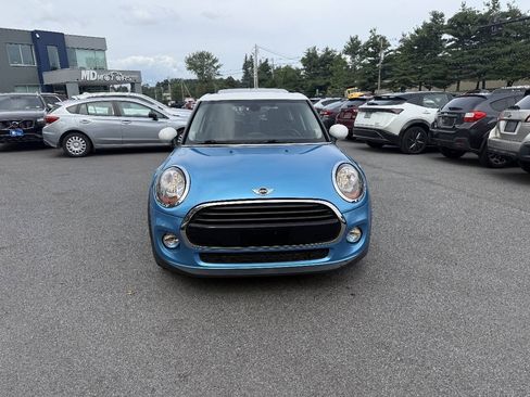 Used 2016 MINI Cooper 4-Door Hardtop FWD image 3