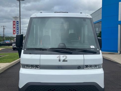 Used 2024 Chevrolet Brightdrop 600 w/ Battery Pack, Max Range AWD/4WD image 2