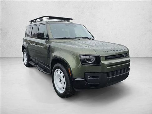 New 2026 Land Rover Defender 110 X-Dynamic SE AWD/4WD image 3